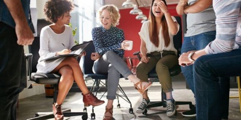 15-Minute Team Building Activities You Can Apply in the Workplace