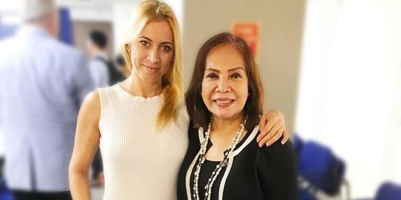 Corporate Women Leaders